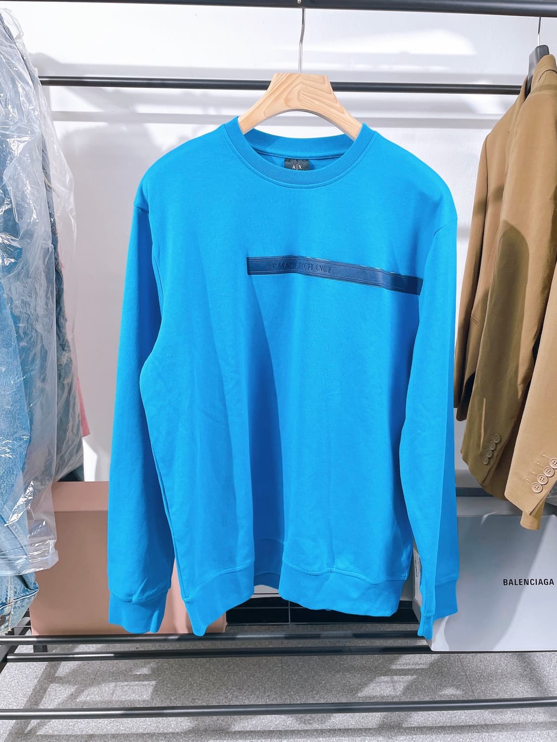 (정품/새상품) 알마니 익스체인지 남성 블루 테이프 로고 맨투맨 상품이미지1