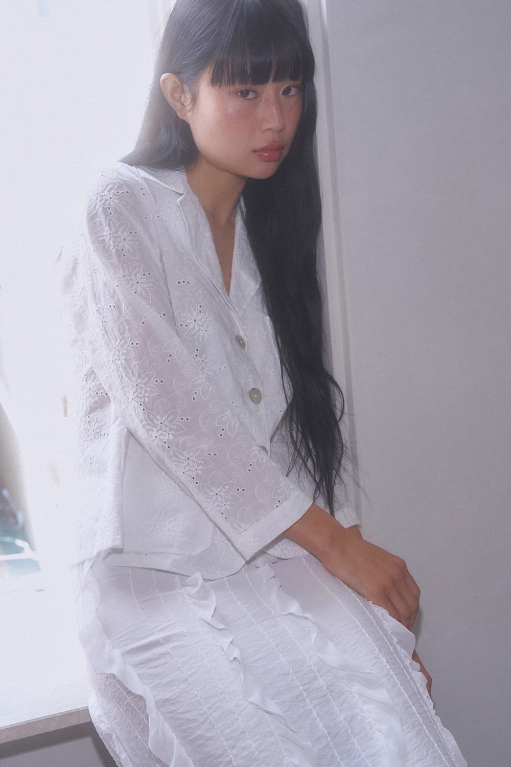 스무드무드 Heaven Skirt White 러플 미디 스커트 상품이미지7