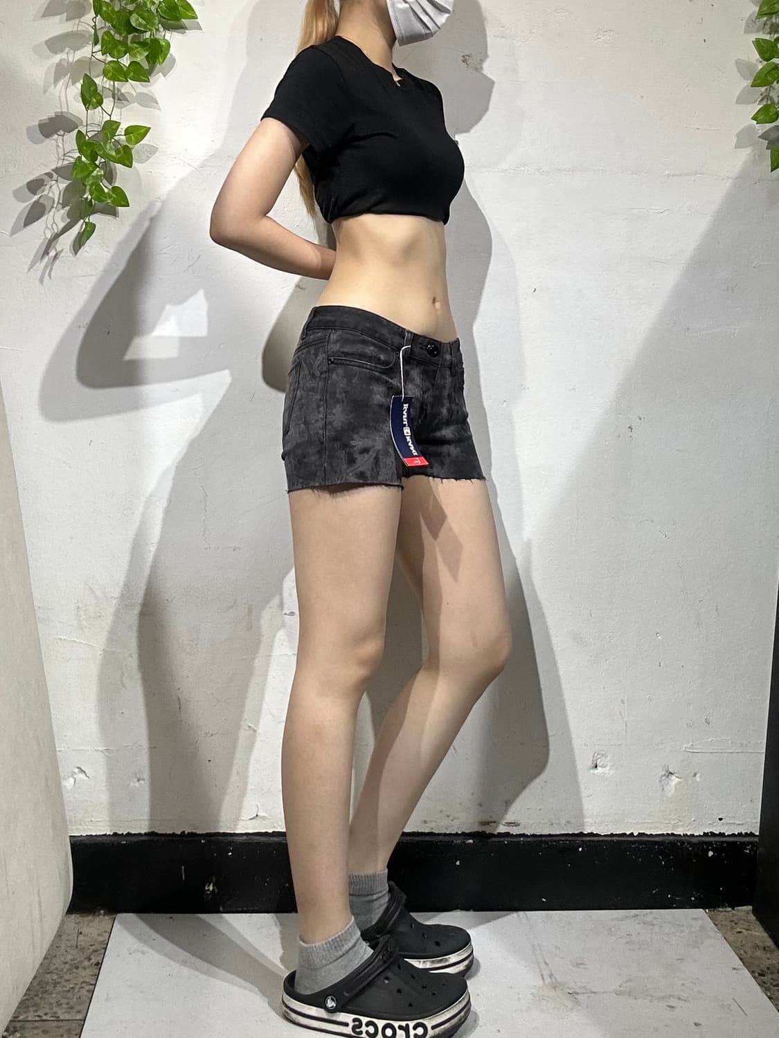 칼카니 그레이 데드스탁 마이크로 팬츠 리메이크 워싱 데님 팬츠 핫 팬츠  상품이미지1