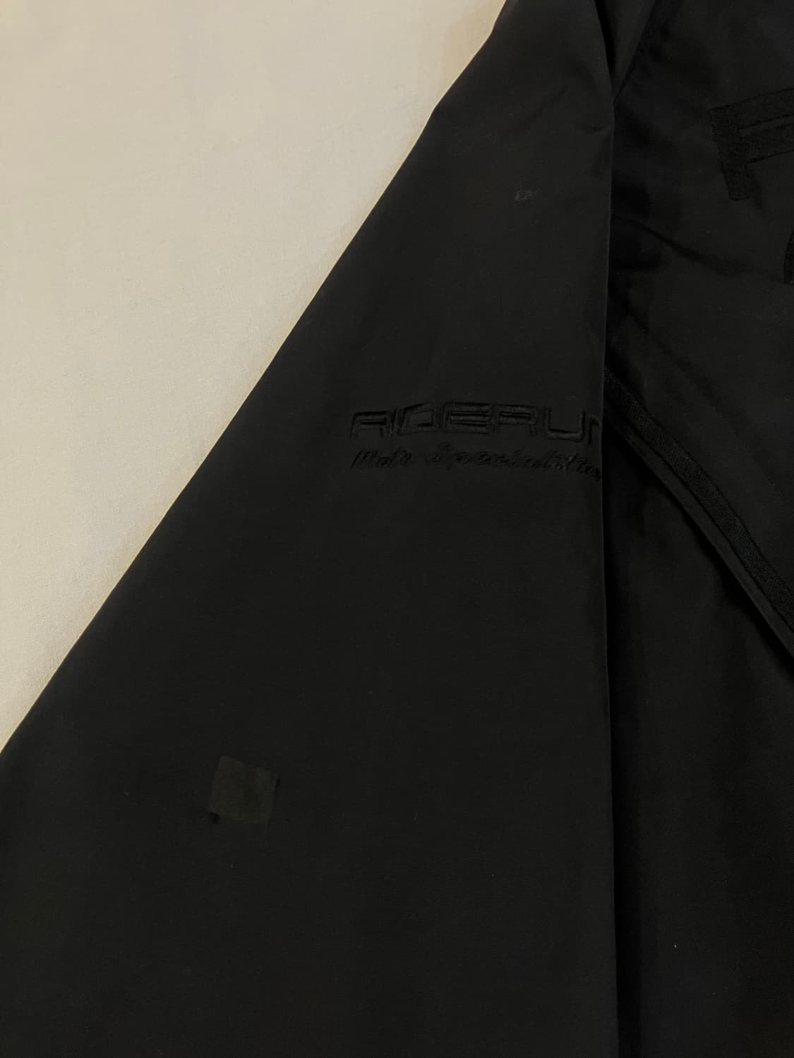 (XXXL) 아라이 라이드런 바이크 바람막이 자켓 블랙 상품이미지10