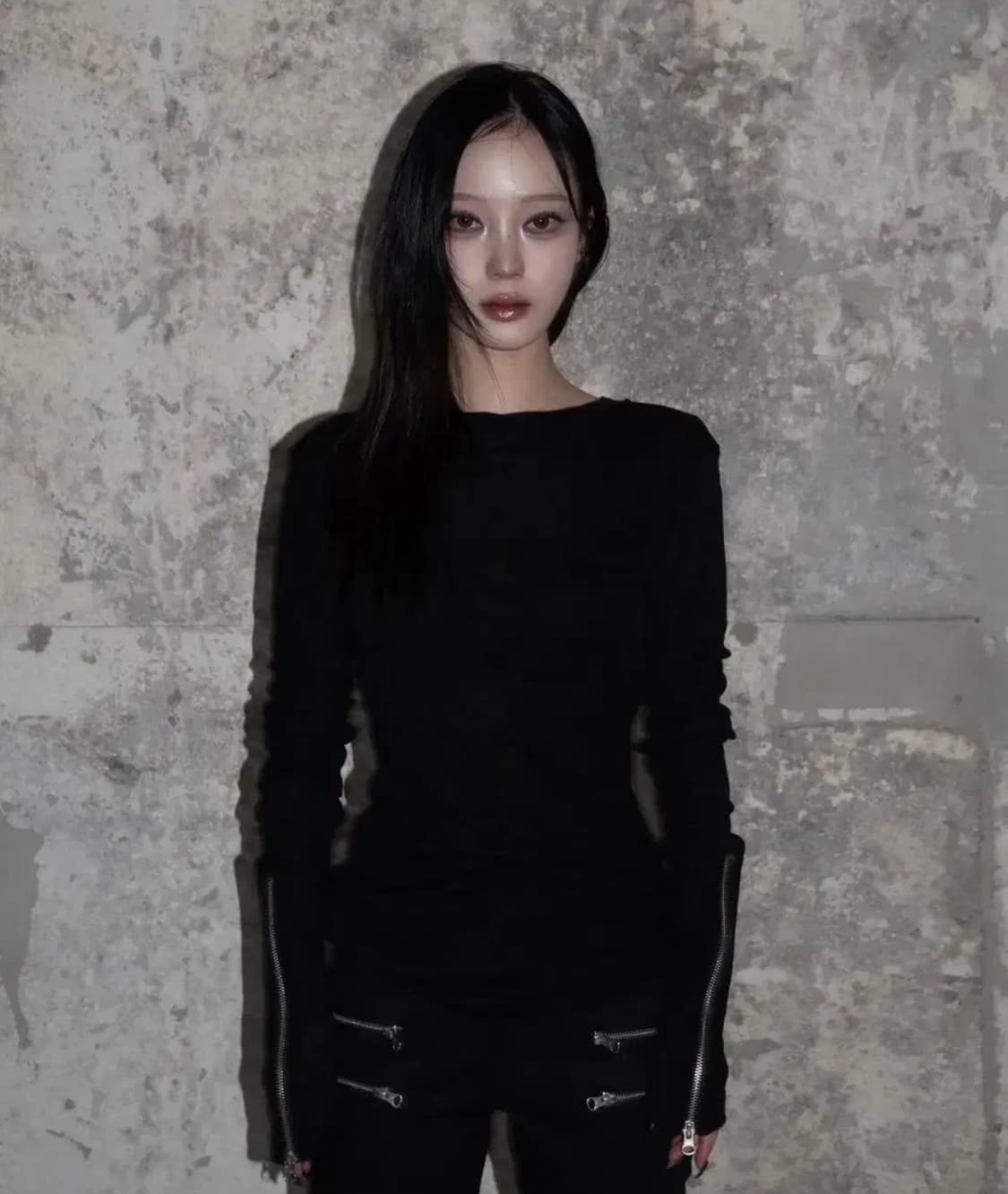 SMH shakingmyhead ZIPPER LONG SLEEVE 블랙 상품이미지1