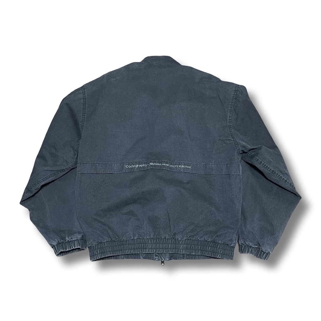 [M] 코드그라피 피그먼트 워싱 포켓 디테일 봄버 자켓 상품이미지4