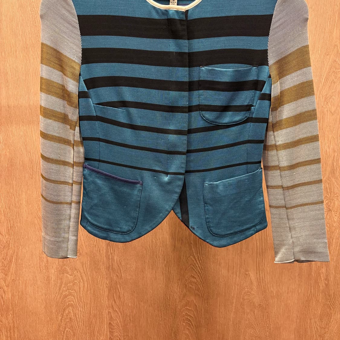 폴스미스 라운드넥 자켓 스트라이프 배색 패치워크 디테일 블루 상품이미지5