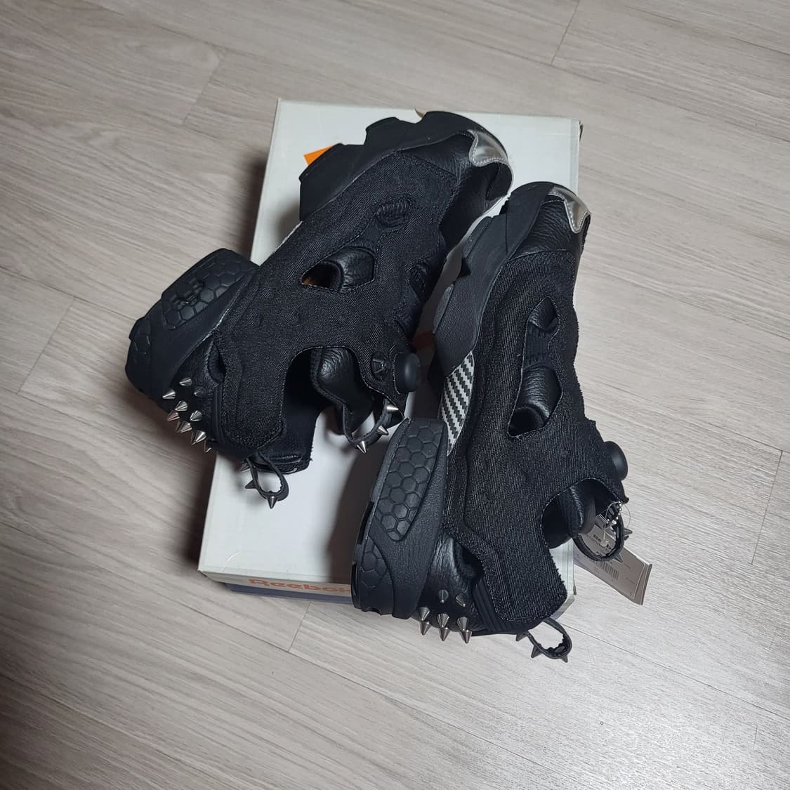 리복 퓨리 할로윈(240,270)새상품 상품이미지2