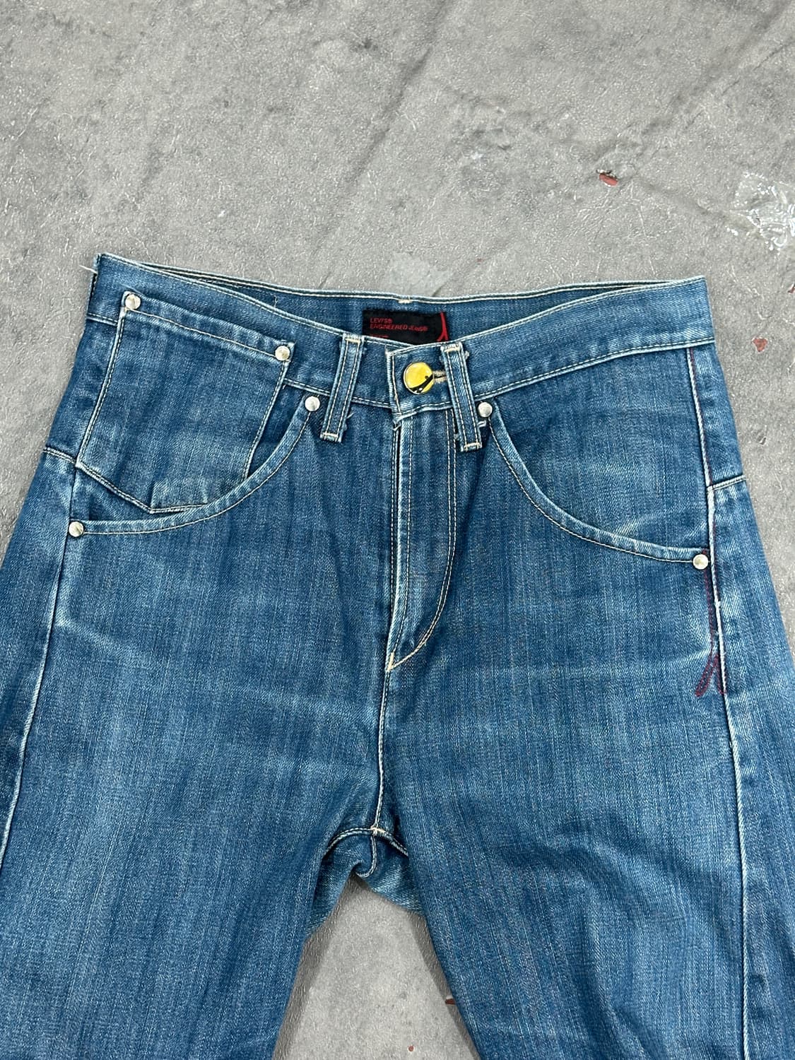 리바이스 엔지니어드 데님 팬츠 상품이미지2