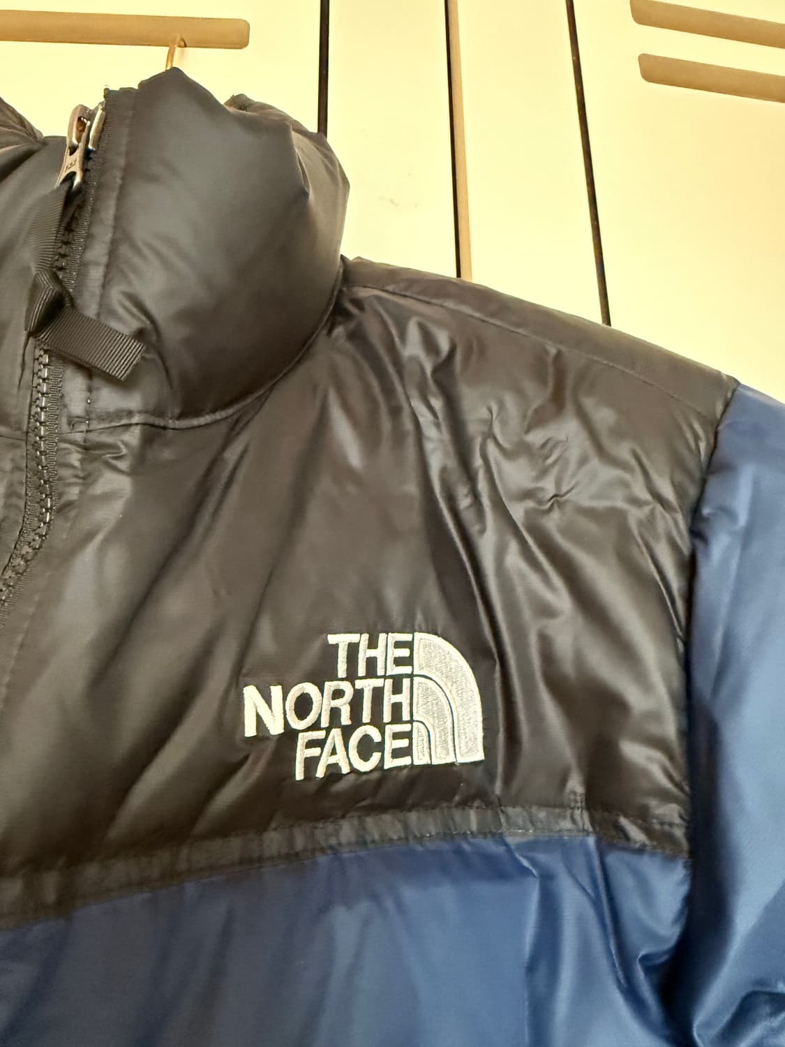 노스페이스 눕시 해외판 700자수 미디움 상품이미지2