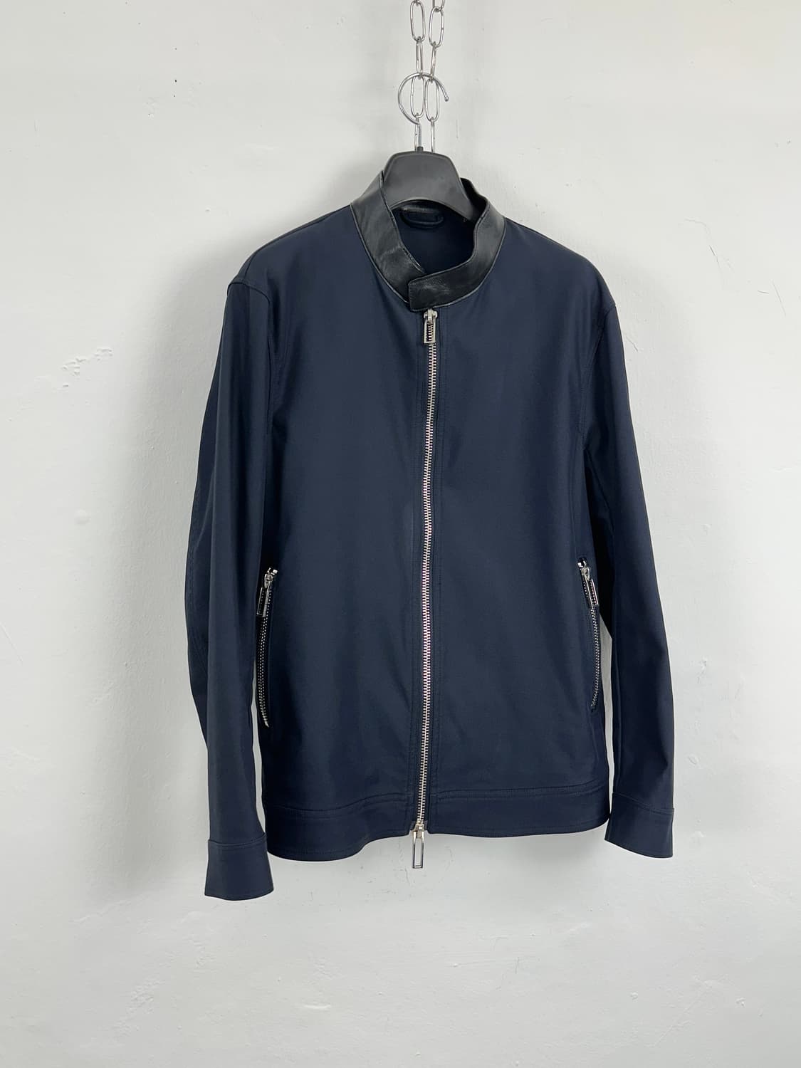 Emporio Armani Leather Collar 2-Way Zip  상품이미지3