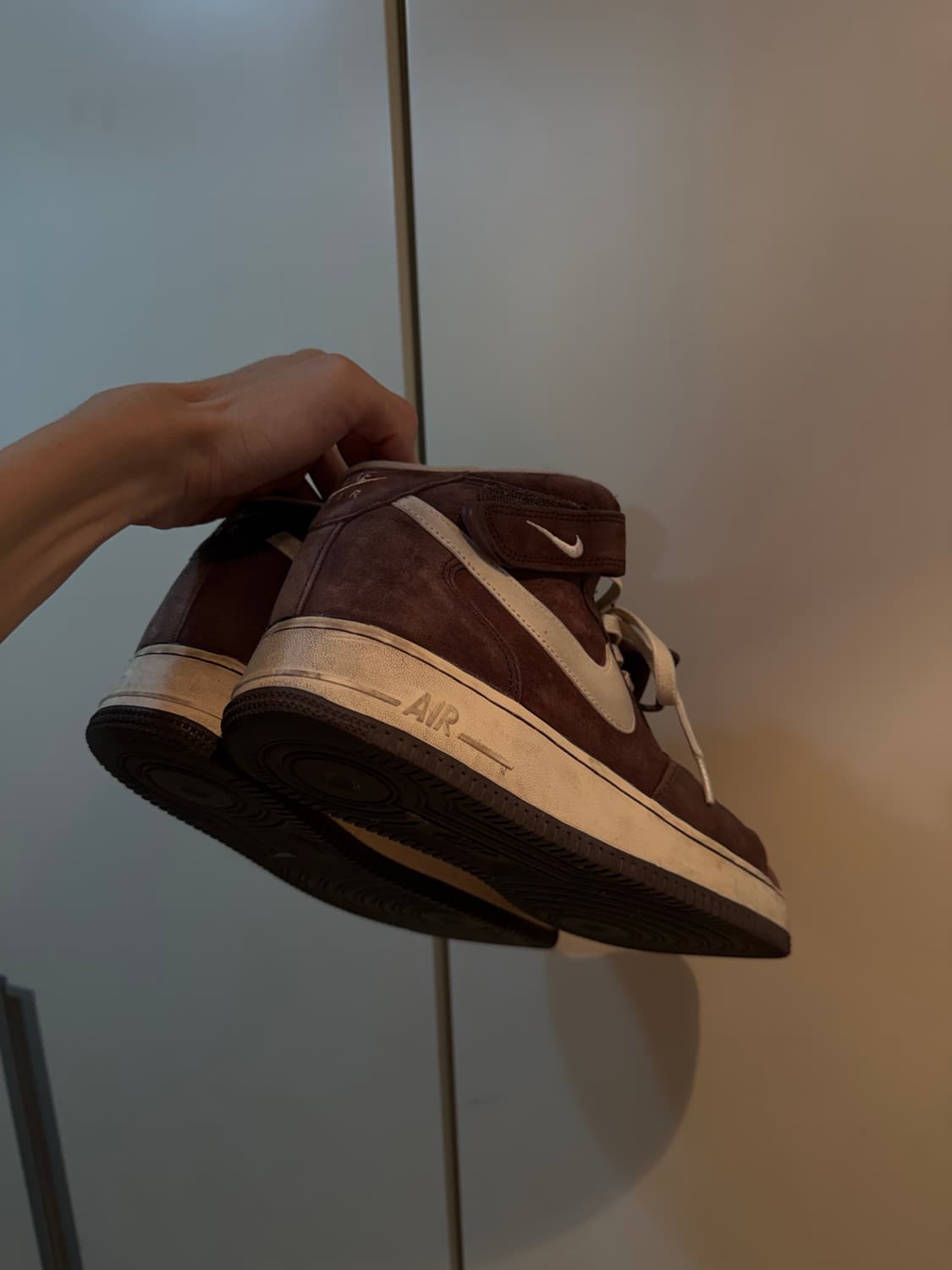 나이키 에어포스1 미드 ‘07 QS 초콜렛 브라운 상품이미지2