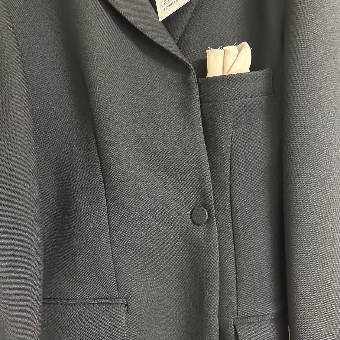 자크뮈스 아이코닉 블랙 울 자켓 38사이즈 / 새상품  상품이미지3