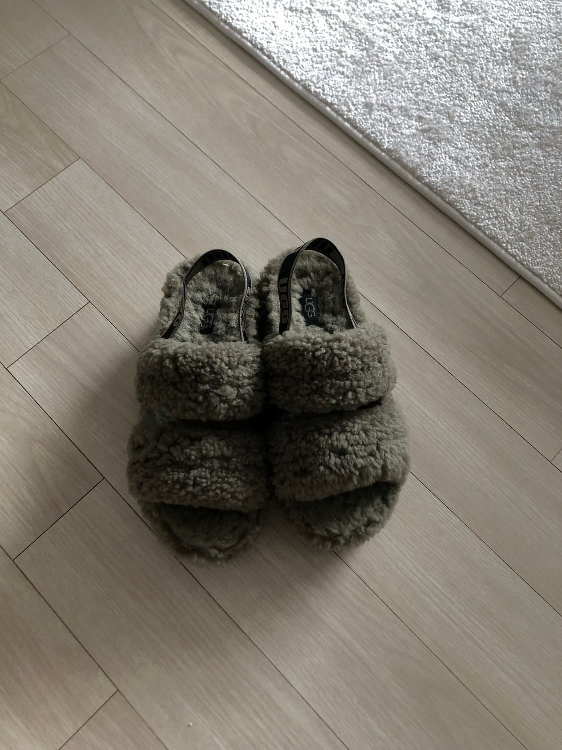 Ugg OH FLUFFITA 상품이미지3