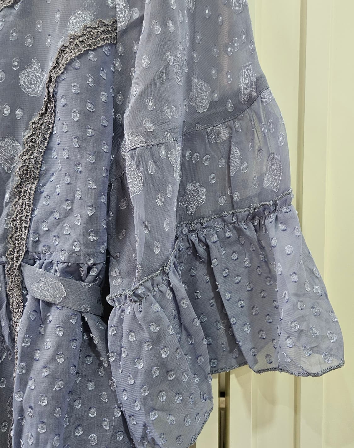 axes femme 프릴 블라우스 상품이미지4