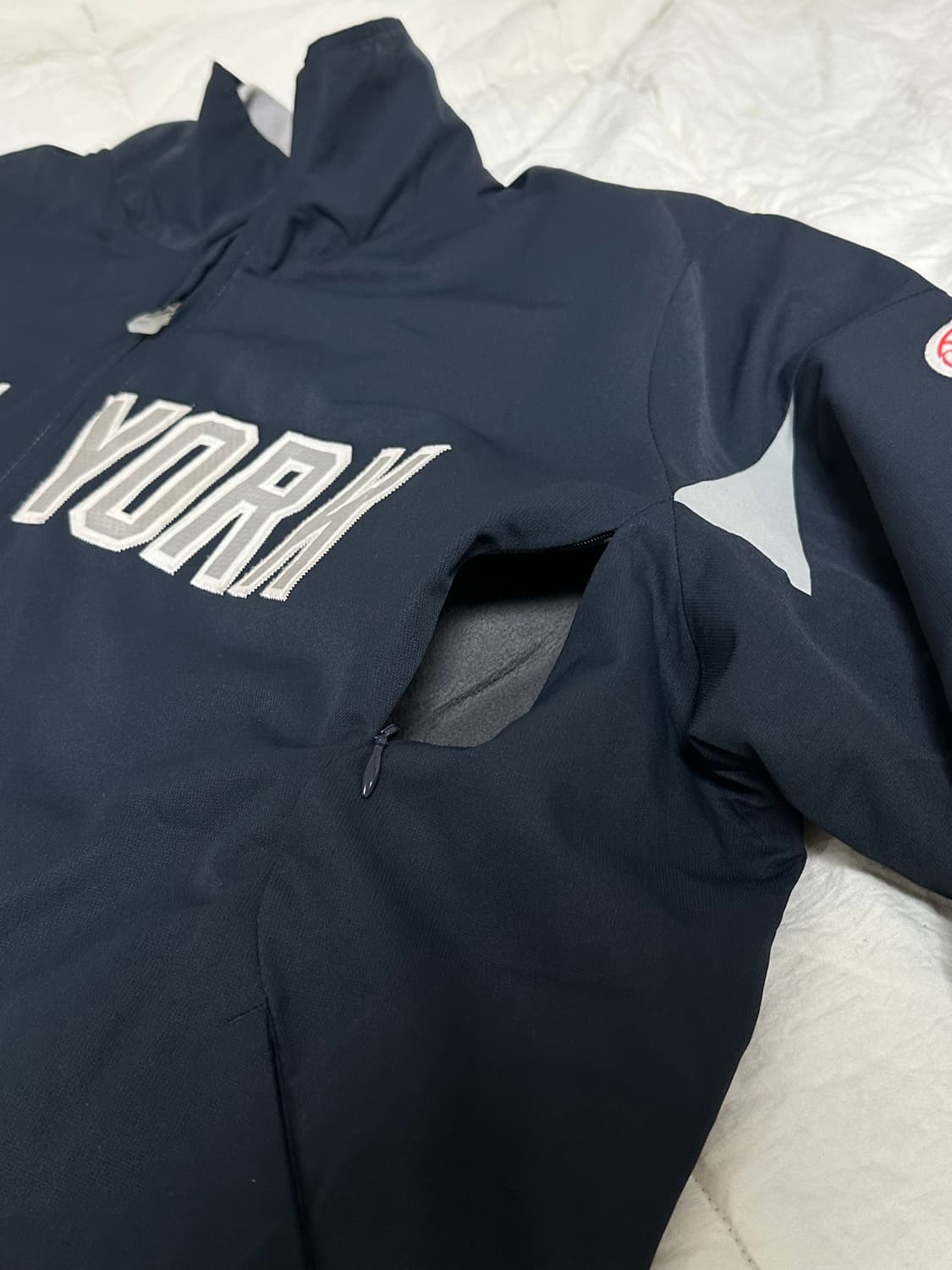 마제스틱 뉴욕양키즈 스타디움 점퍼 라지  베이스볼점퍼 야구 상품이미지5