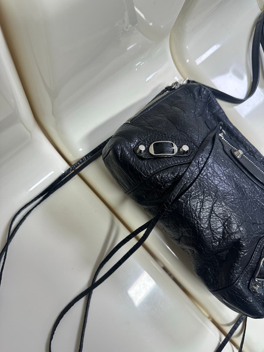 [A+ 정품] 발렌시아가 모터백 리포터 블랙 상품이미지4