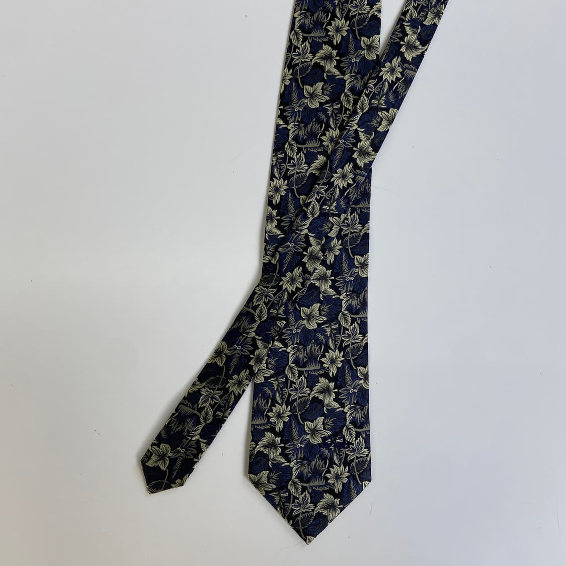 크리스찬 디올(Dior) 명품 정품넥타이 상품이미지1