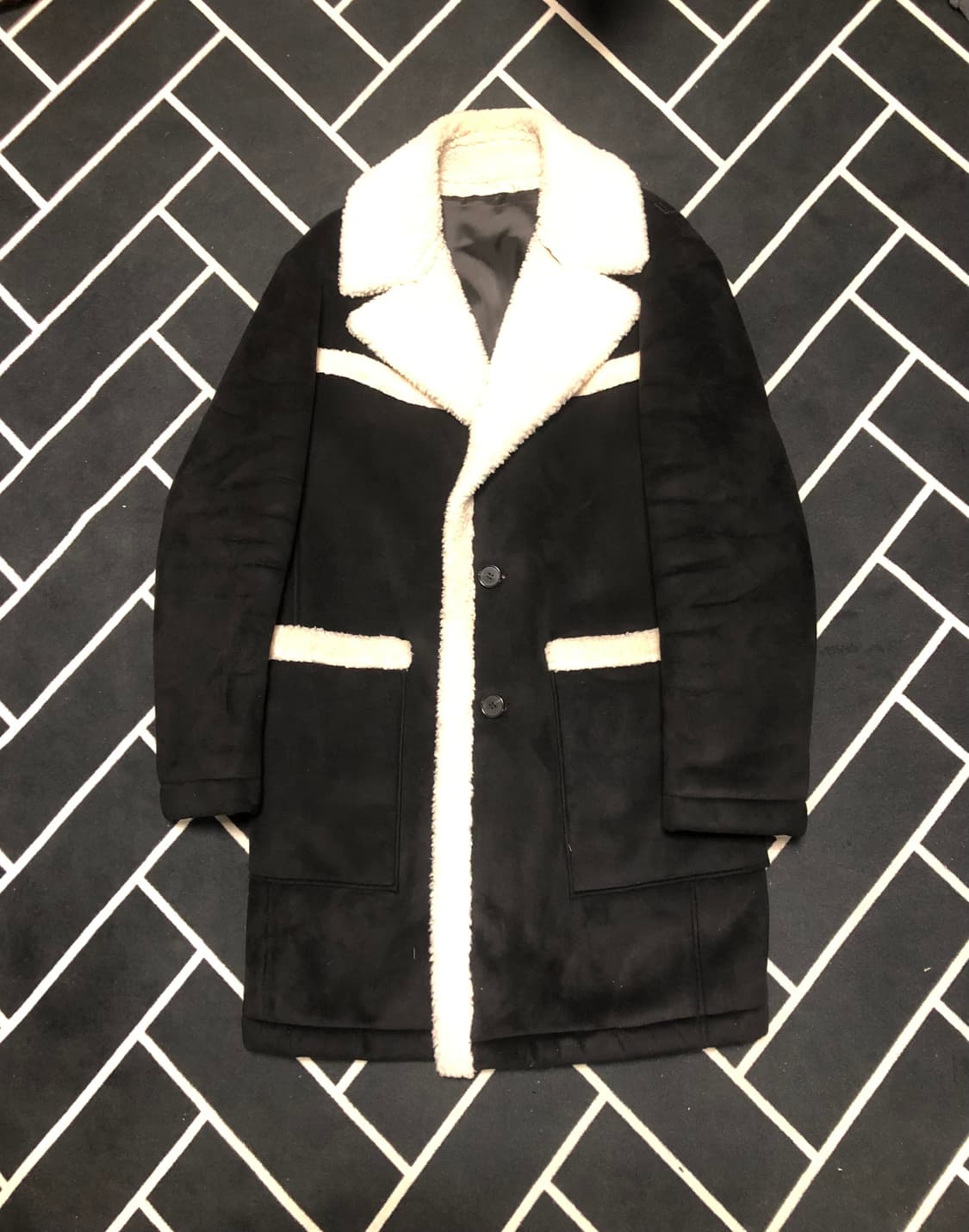 (80%할인중)시스템옴므 프리미엄 무스탕 코트/톰브라운 샤넬 스톤에르메스 상품이미지9