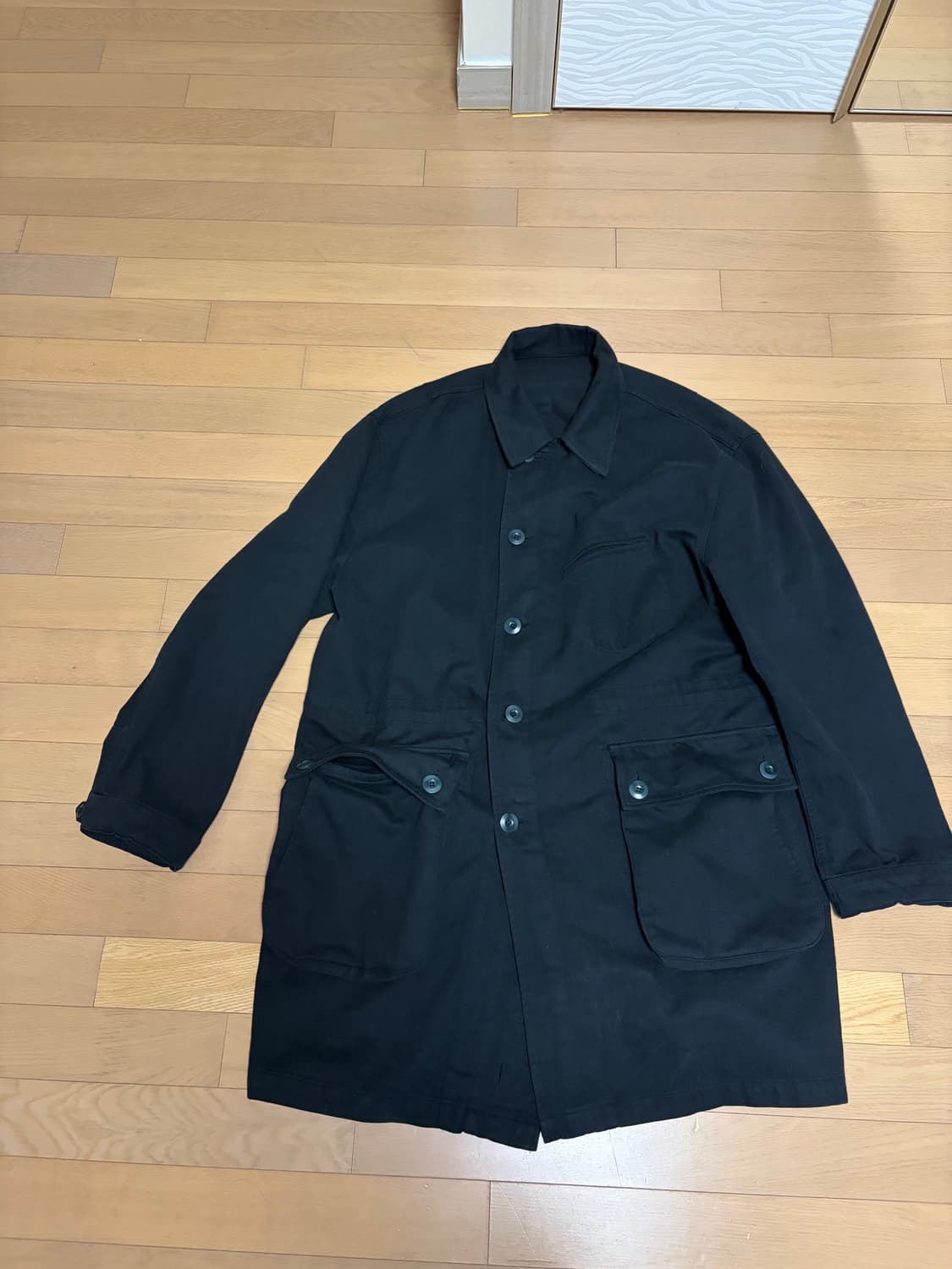 해칭룸 밀코트 블랙 4 중고 상품이미지2