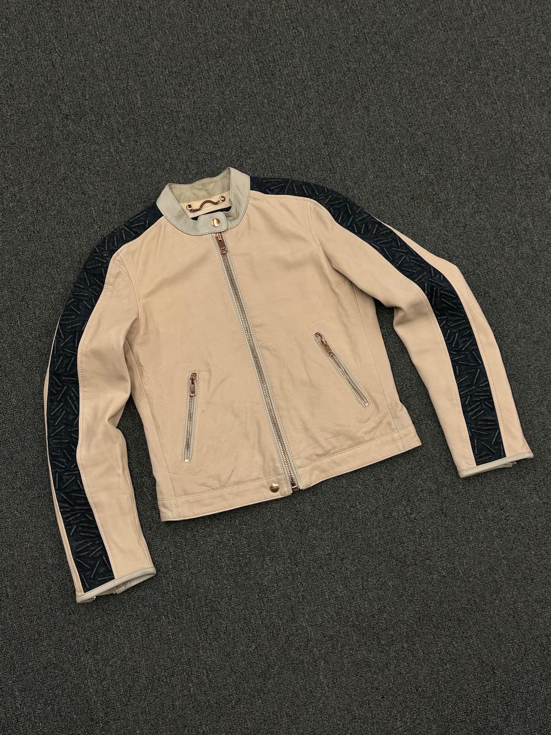 OS)디젤 빈티지 여성 아이보리 싱글라이더 자켓 상품이미지2