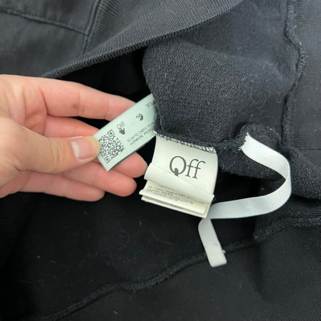 오프화이트 20FW 파스칼 스켈레톤 애로우 후드 블랙 상품이미지6