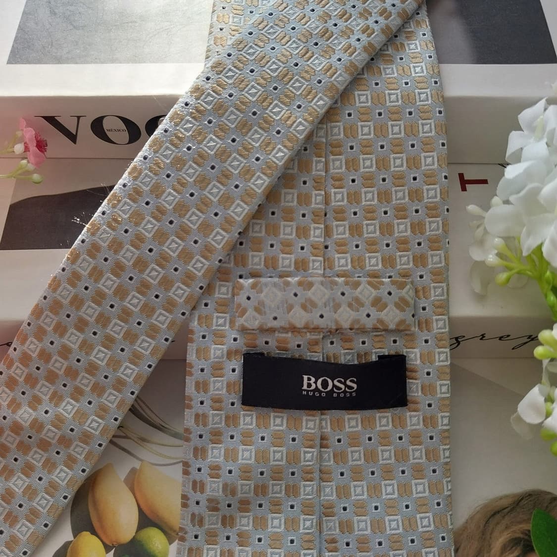 휴고 보스 실크 스카이블루 패턴 넥타이 8.5cm A+등급 K1902
 상품이미지7