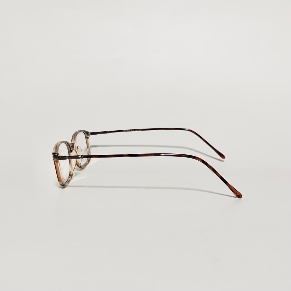 975 빈티지 데드스탁 안경테 레트로 뿔테 블루라이트 차단 남녀공용 상품이미지4