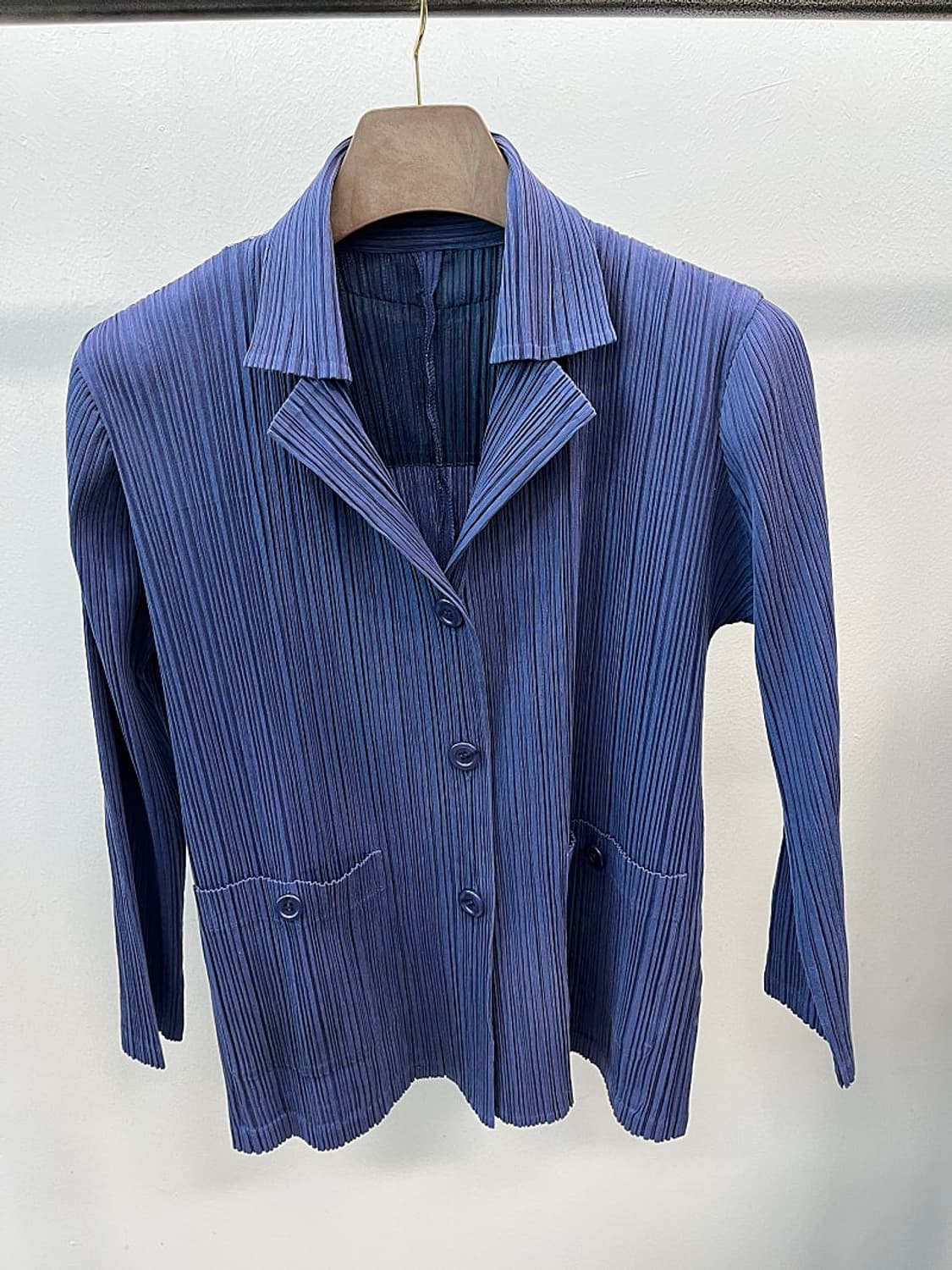 여) 플리츠플리즈 미스티퍼플 가디건 상품이미지2