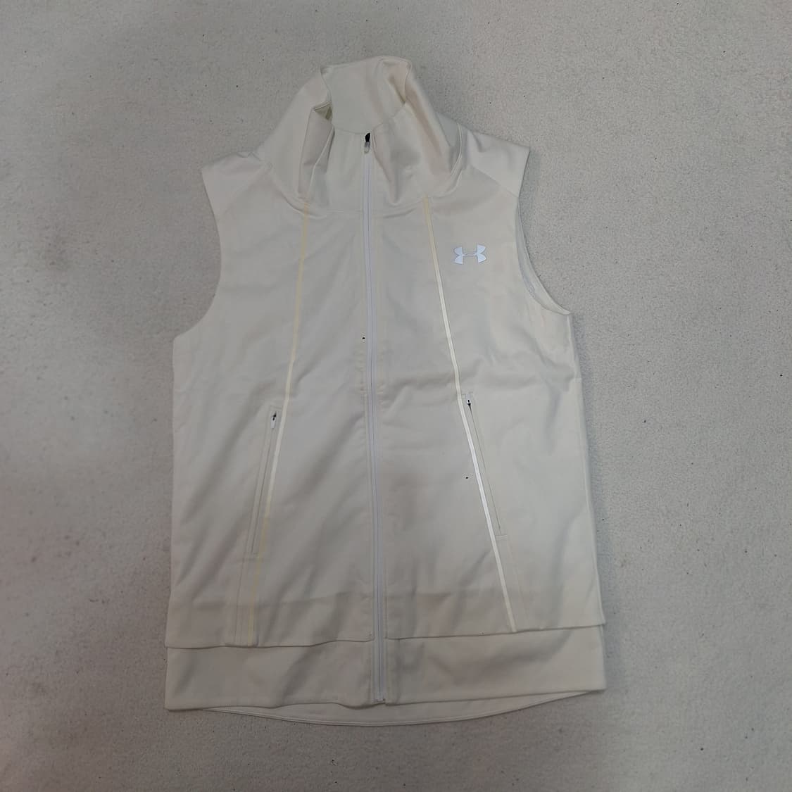 언더아머  우븐조끼SM(상태좋음) 상품이미지1