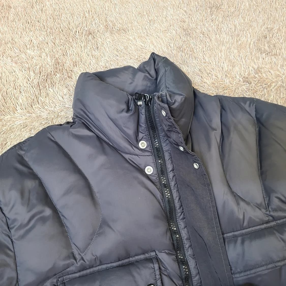 알마니  다운 패딩 상품이미지2