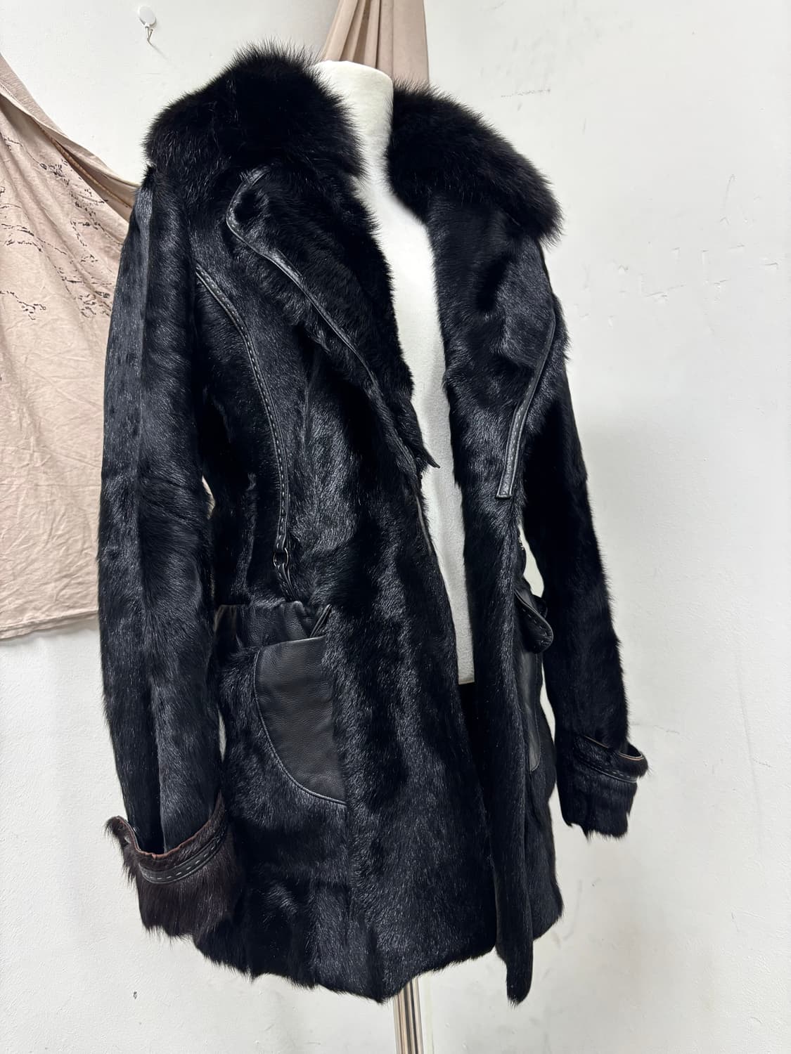 [VKEI] Fox Fur Black Straped SheepSkin j 상품이미지6