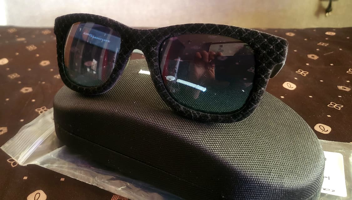 [미착용 새상품]* INDEPENDENT  블랙벨벳 선글라스* 상품이미지10