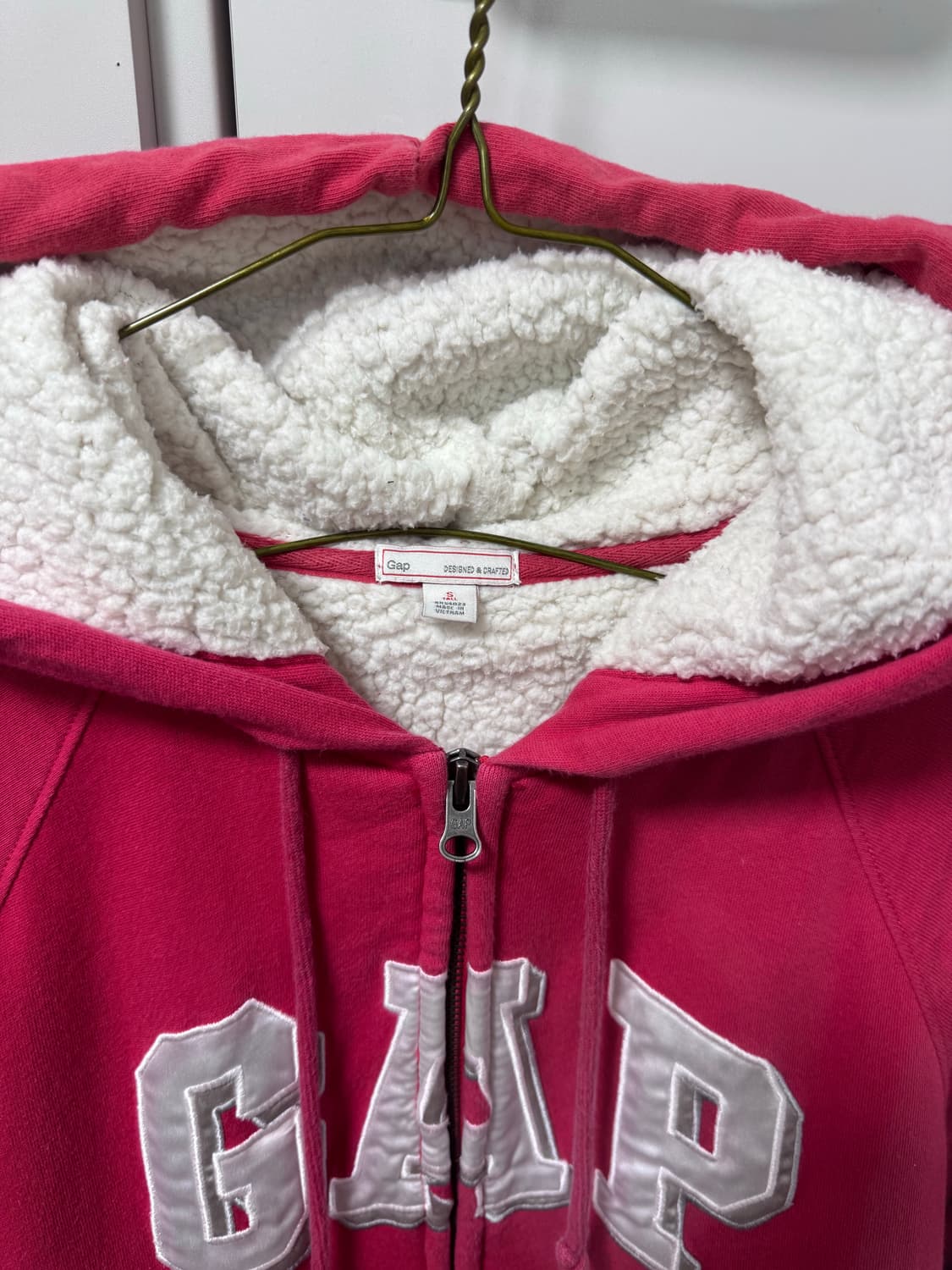 갭 3D 로고 양털 핑크 후드집업 상품이미지3