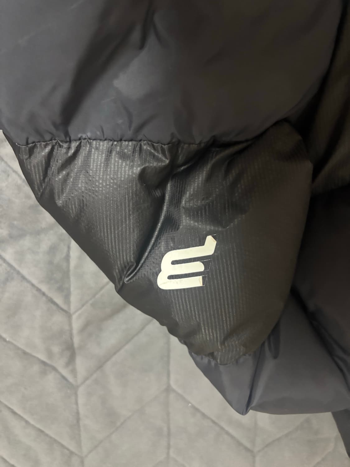 빈폴 스포츠 다운 패딩 95사이즈 상품이미지5