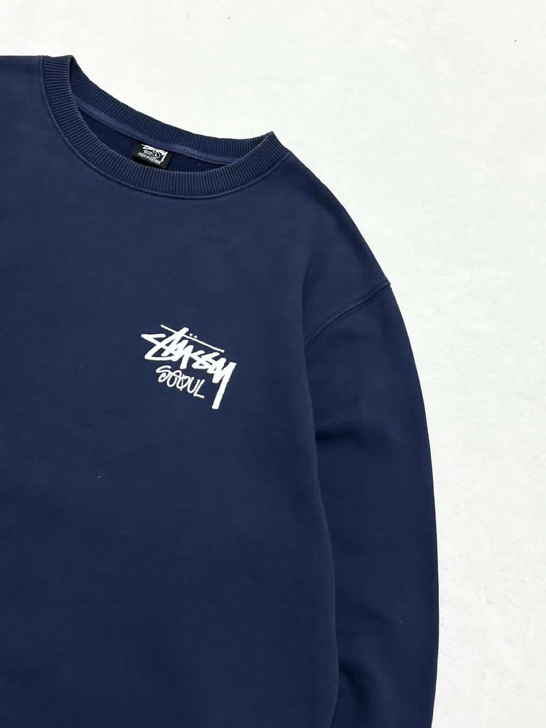 스투시 서울 빅로고 네이비 맨투맨 상품이미지6