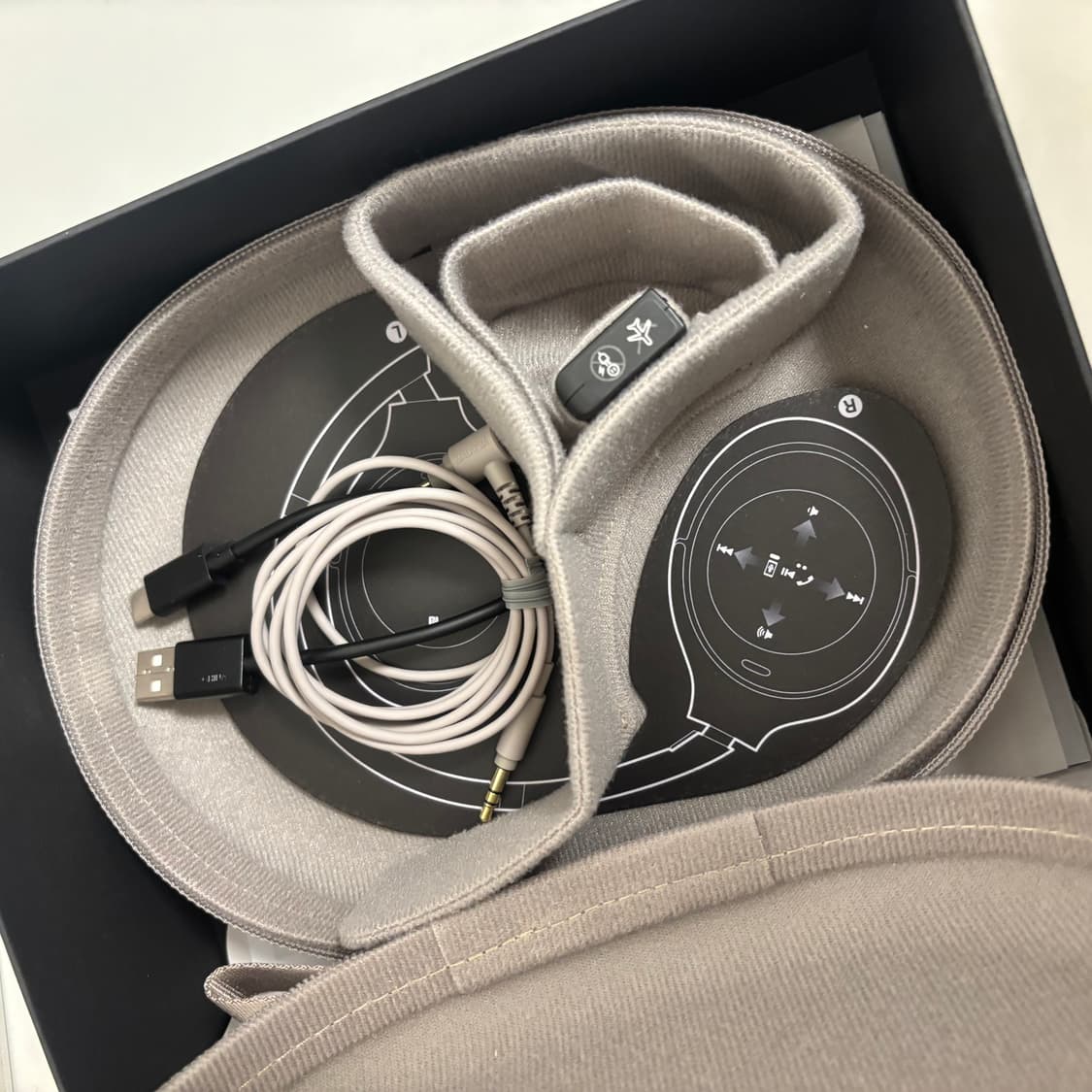  소니 헤드셋 wh-1000xm4 상품이미지3