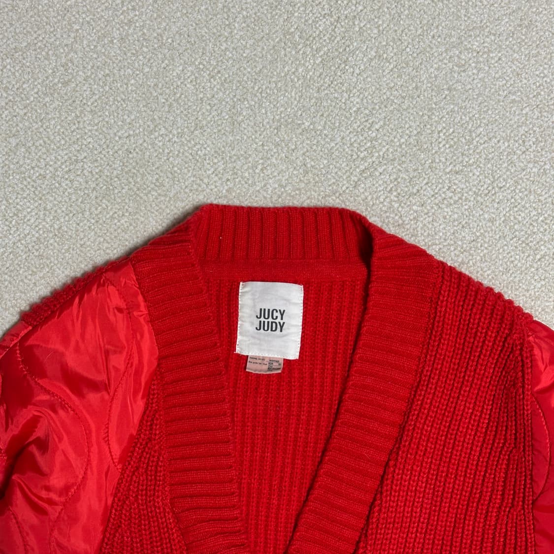 쥬시쥬디 J뒷판 퀄팅 니트 가디건 상품이미지5