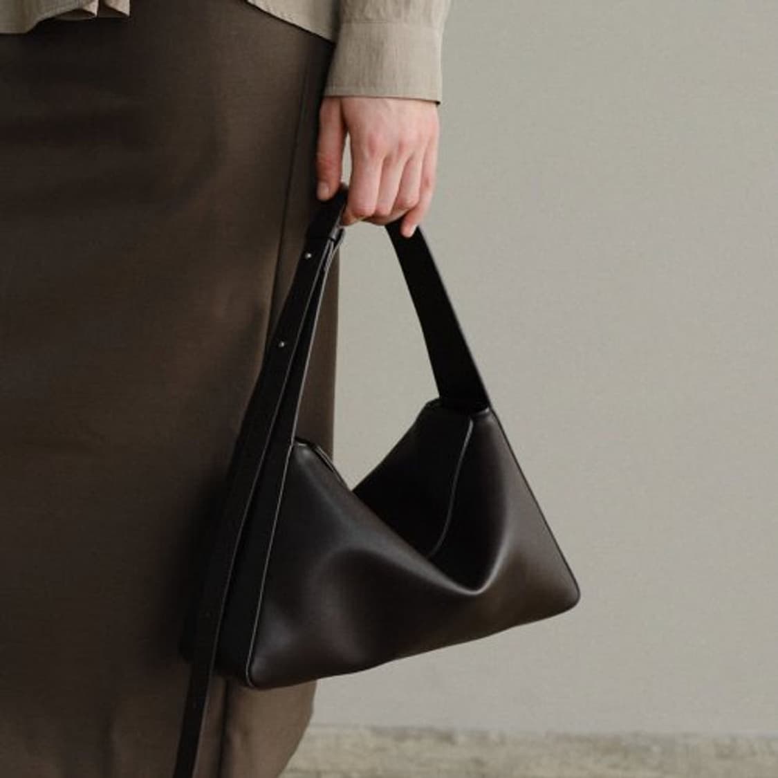 [로서울]Dubu shoulder bag Umber 두부 숄더백 상품이미지4