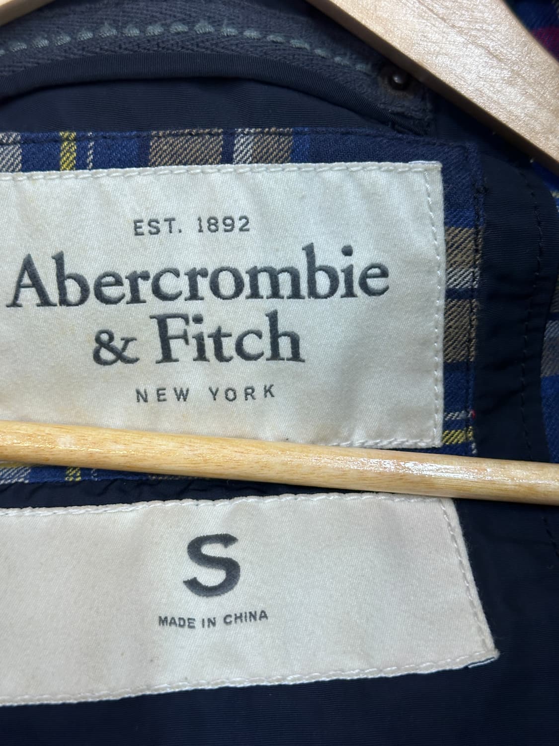 아베크롬비 네이비 패딩점퍼 상품이미지4