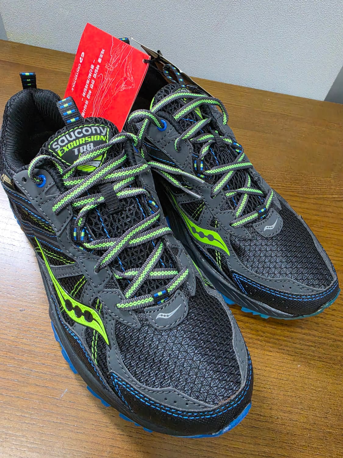 써코니 트레일 트레킹화 고어텍스 상품이미지2