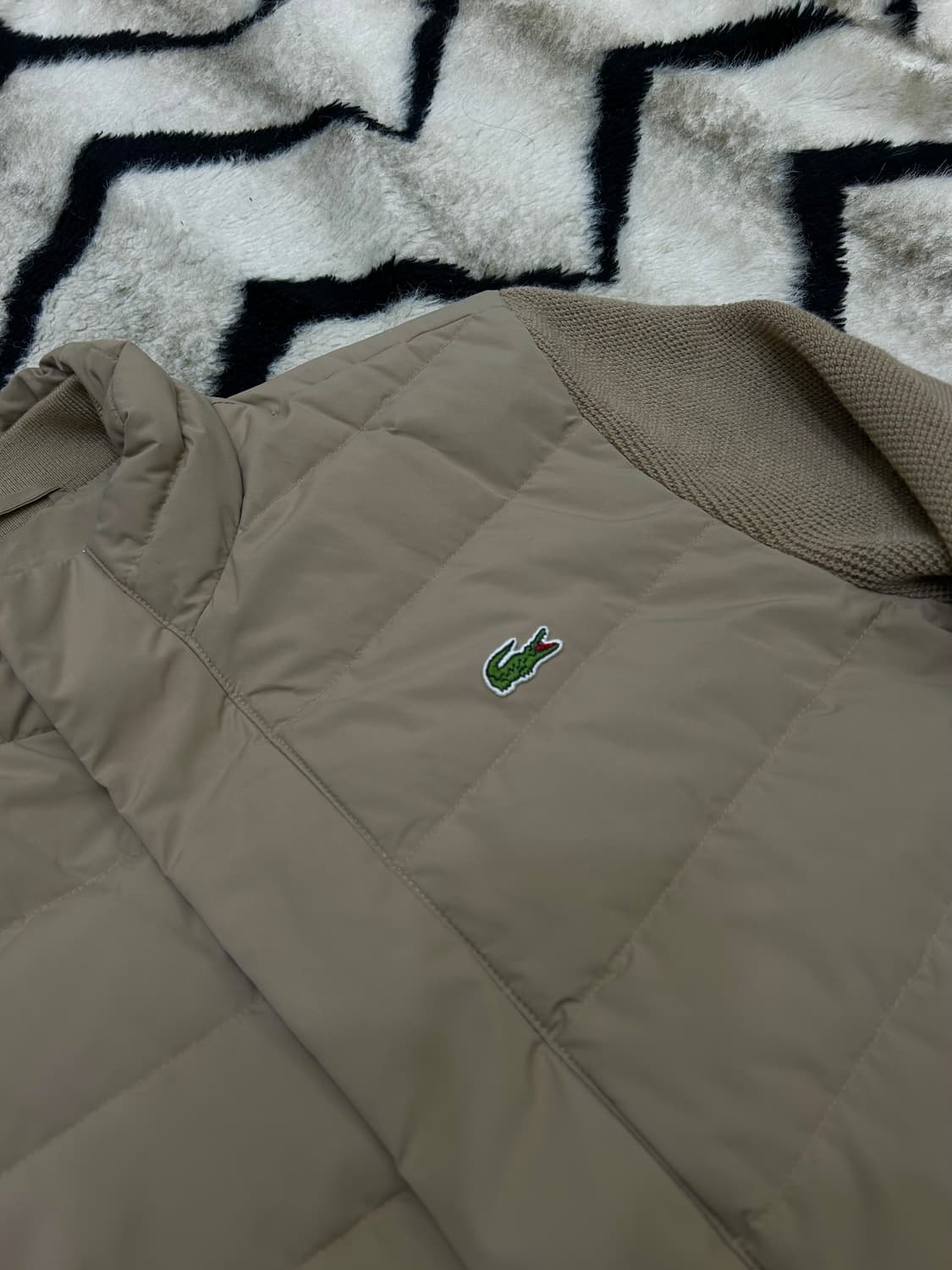 [M]라코스테 하이브리드 다운 니트 블루종/베이지 상품이미지1