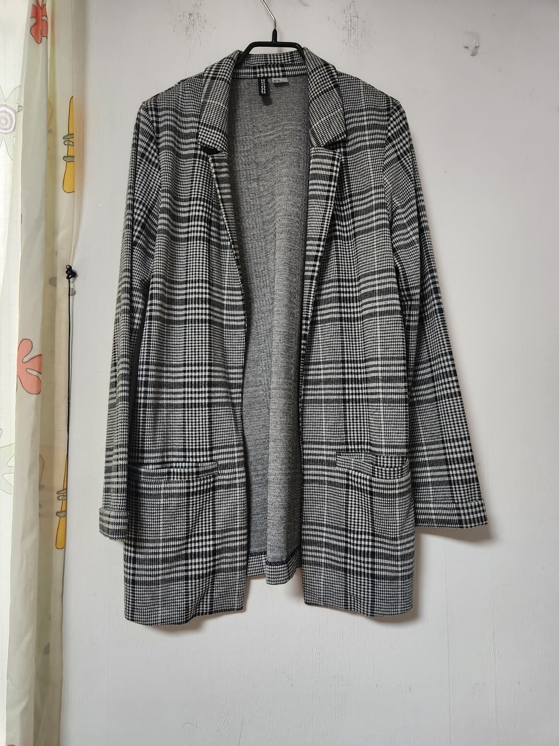 H&M 체크무늬 오버핏 블레이저 XS(160/80A)H&M 체크무늬 오버 상품이미지1