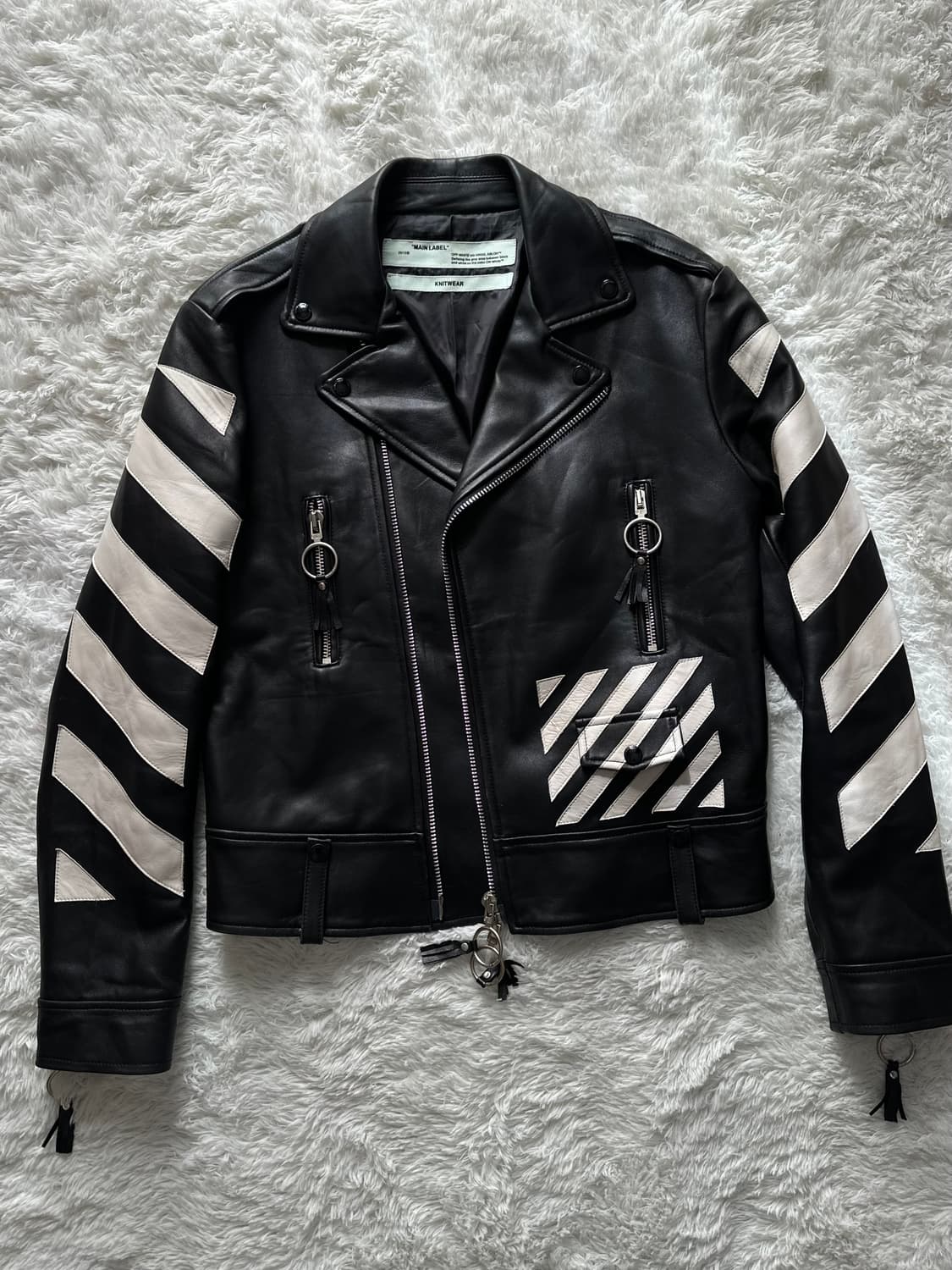 오프화이트 가죽 라이더 자켓 블랙 상품이미지2