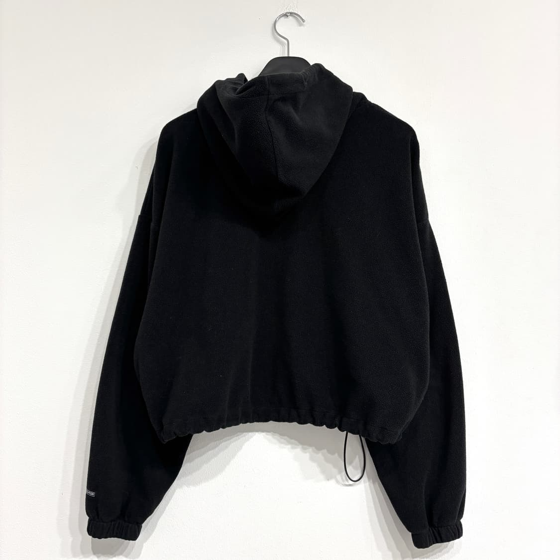 스컬프터 후리스 크롭 후드티 상품이미지3