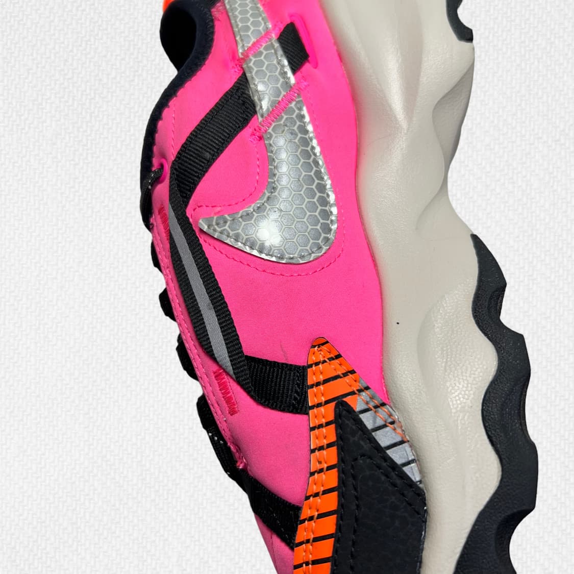 250 W 나이키 TC 7900 LX 3M 핑크 블라스 상품이미지2