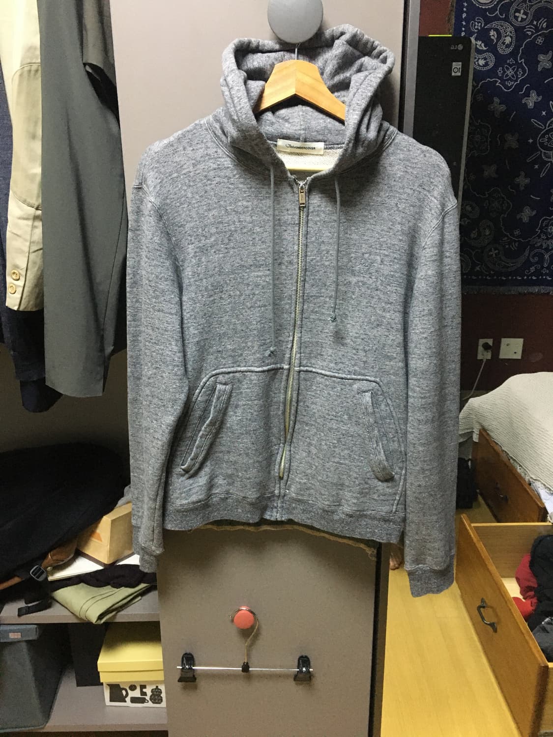 Undercover distressed hoodie zip up 상품이미지1