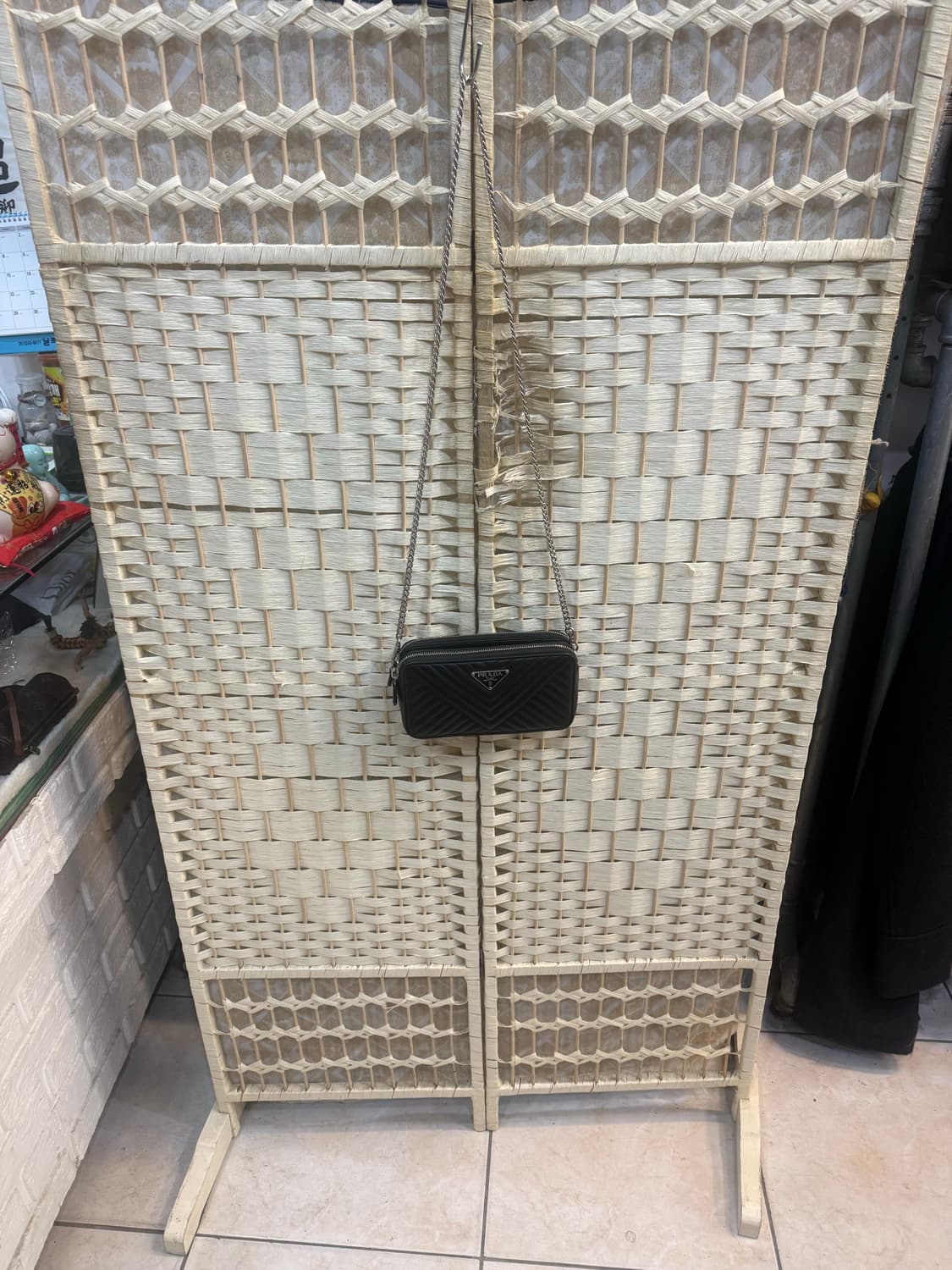 정품 프라다 다이어그램 미니 체인백 팝니다 상품이미지1