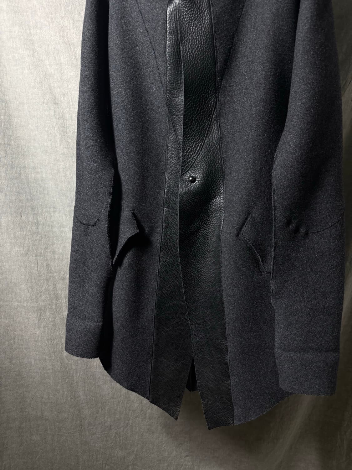 Zeitgeist Leather Trim Hooded Wool Coat  상품이미지4