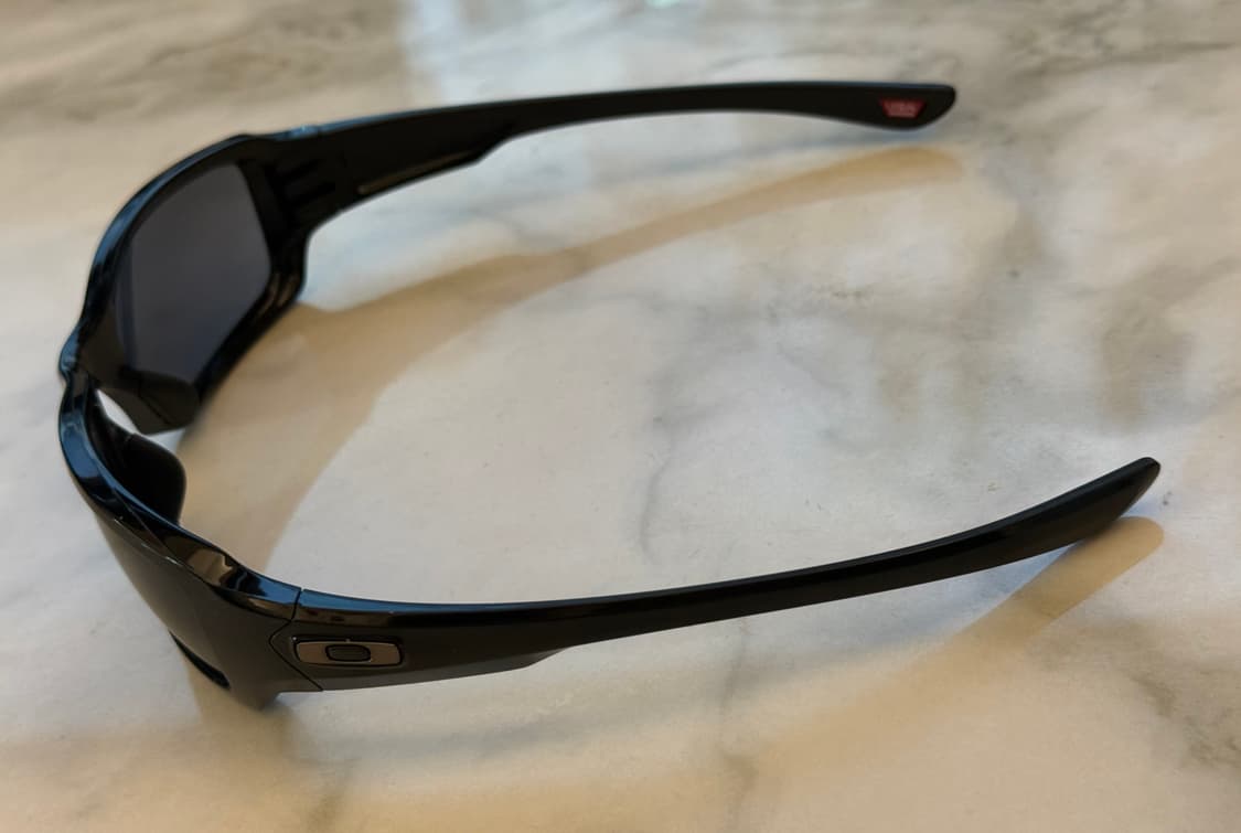 오클리 파이브스 스퀘어드 유광 블랙 상품이미지3