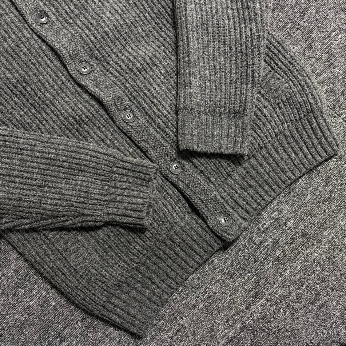 브롬톤 런던 울 후드 가디건 상품이미지2