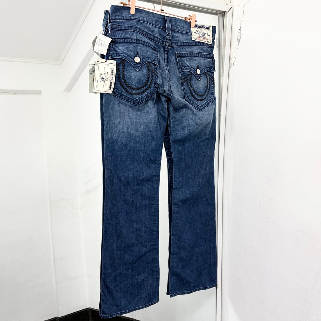 (새상품) 트루릴리전 재팬 부츠컷 데님 팬츠 상품이미지4