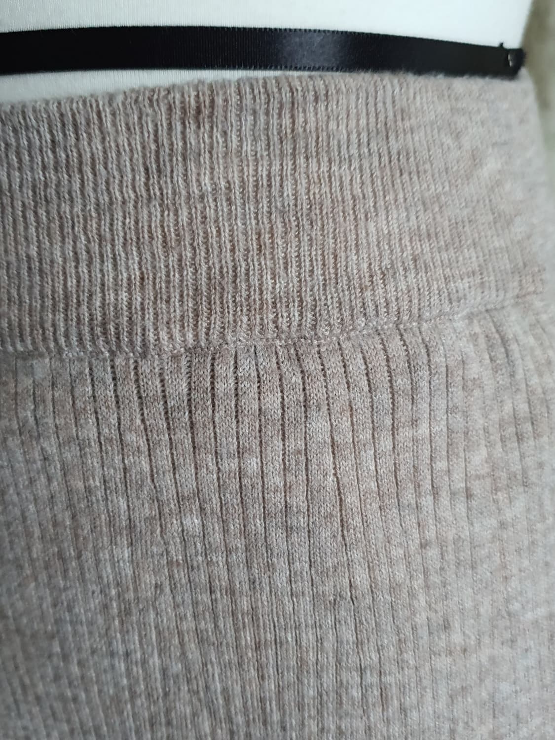 [모리걸] 니트 롱 스커트 베이지 프리사이즈 상품이미지3