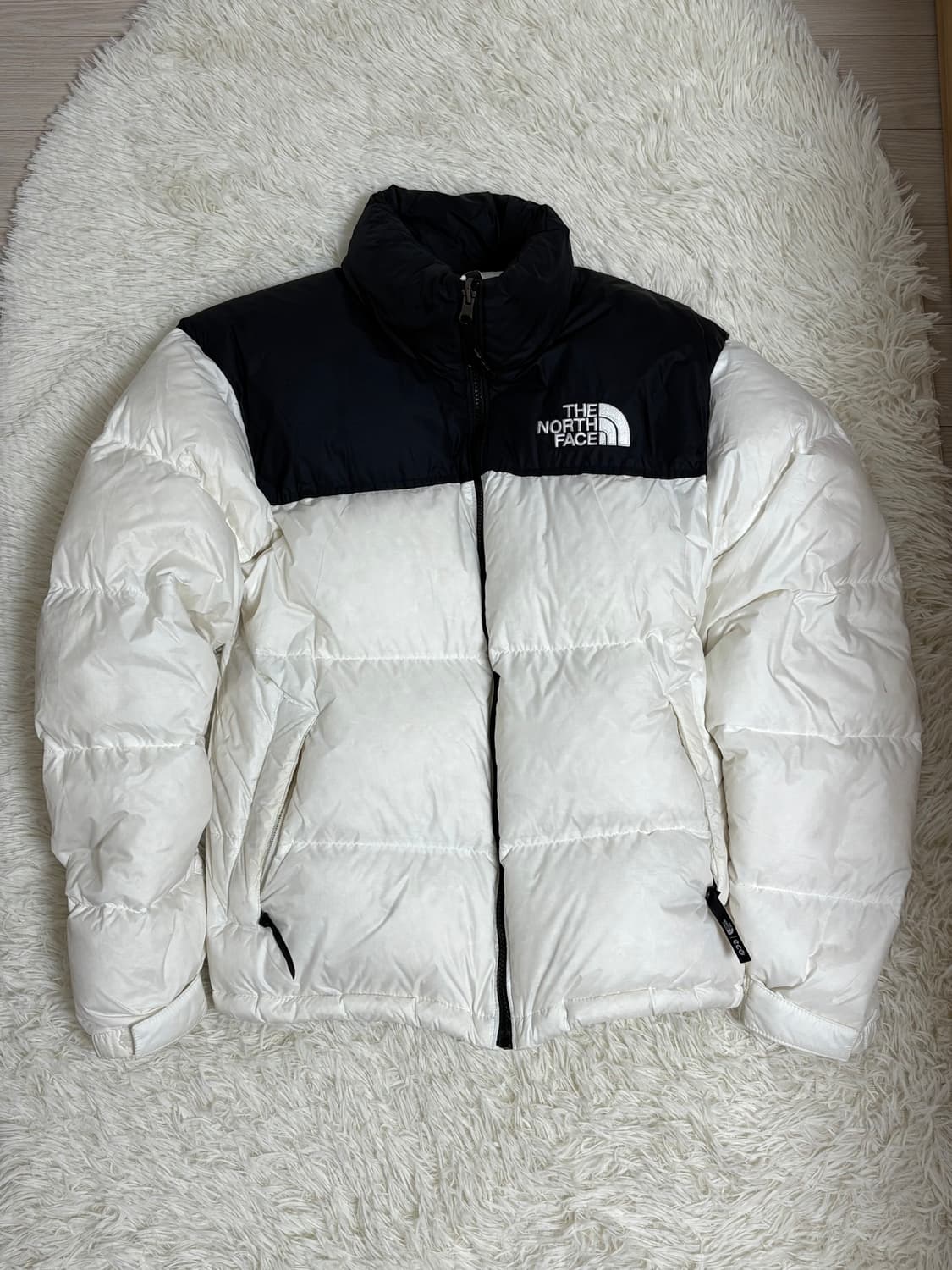 노스페이스 1996 에코 눕시 화이트 상품이미지2